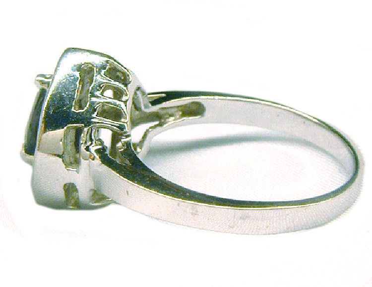 1.50ct Amethyst & Diamond Ring in 14K White Gold