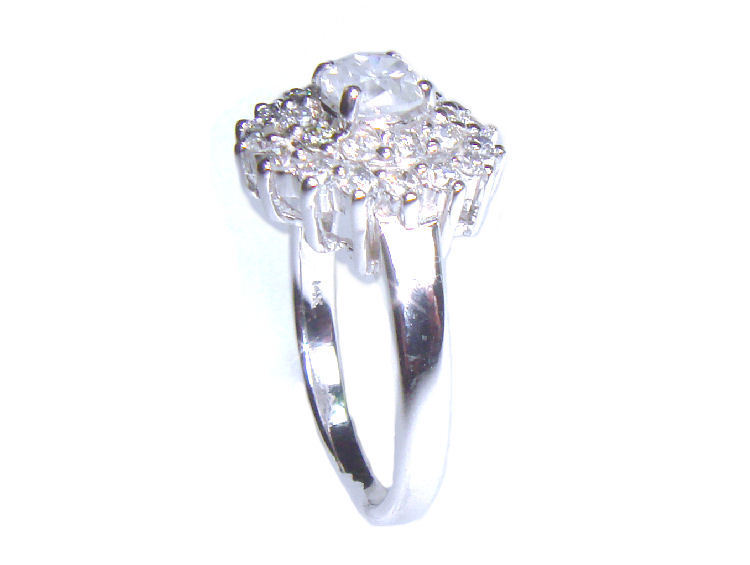 1.29ct Diamond Cluster Ring in 14K White Gold