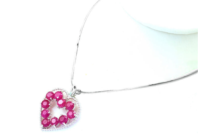 2.86ct Ruby Necklace in 18K White Gold