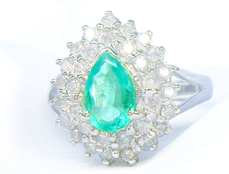 Striking 1.99ct Diamond & Emerald 18K White Gold Ring