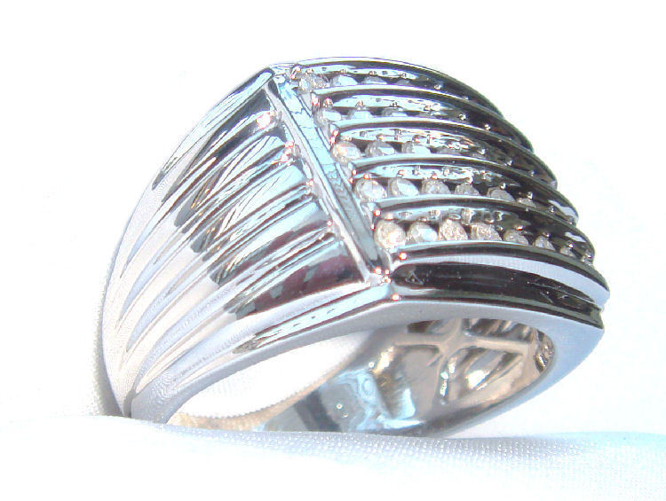 0.52ct Gent's Diamond Ring in 10K White Gold