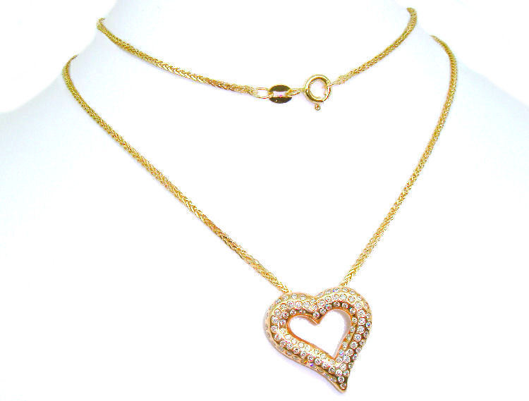 0.39ct Heart-Shaped Diamond Necklace in 18K Yellow Gold