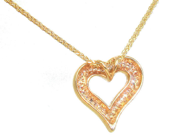 0.39ct Heart-Shaped Diamond Necklace in 18K Yellow Gold
