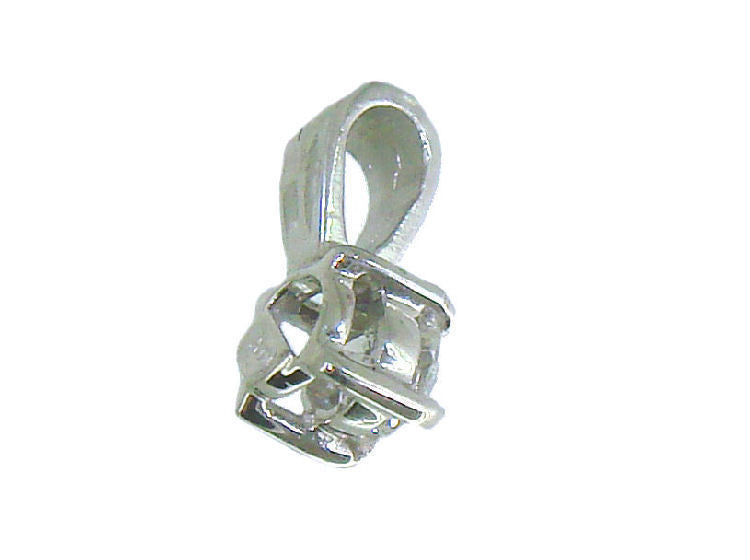 0.25ct Diamond Necklace in 14K & 18K White Gold