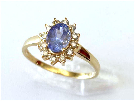 1.14ct Tanzanite & Diamond Ring in 14K Yellow Gold
