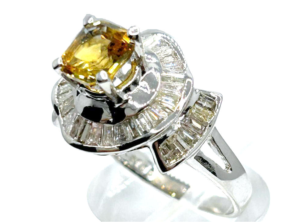 2.05 Carat Sapphire Diamond Ring in 18k White Gold