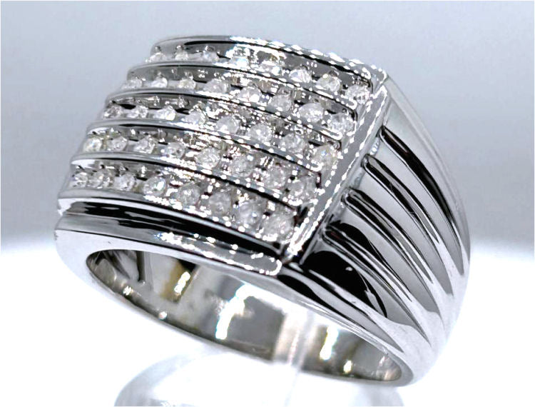 0.52ct Gent's Diamond Ring in 10K White Gold