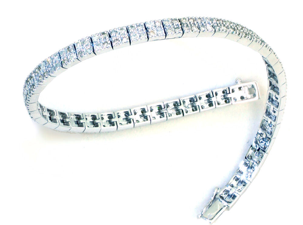 3.93ctw Diamond Tennis Bracelet In 18kt White Gold