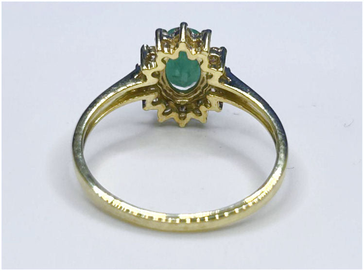 1.14ct Emerald & Diamond Ring in 14K Yellow Gold