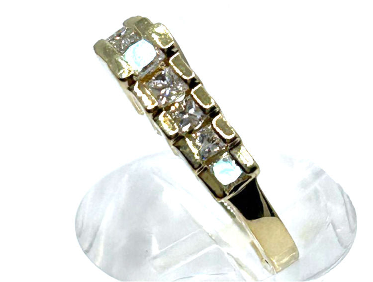0.50ct Diamond Ring in 14K Yellow Gold
