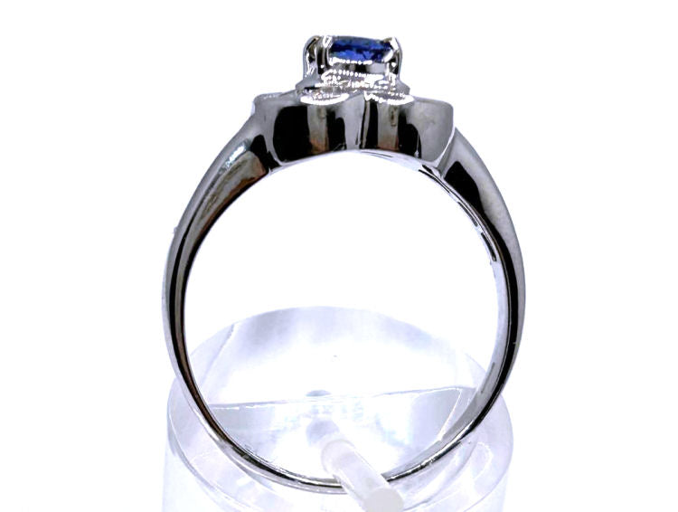 0.95ct Tanzanite & Diamond Diamond Ring in 18k White Gold