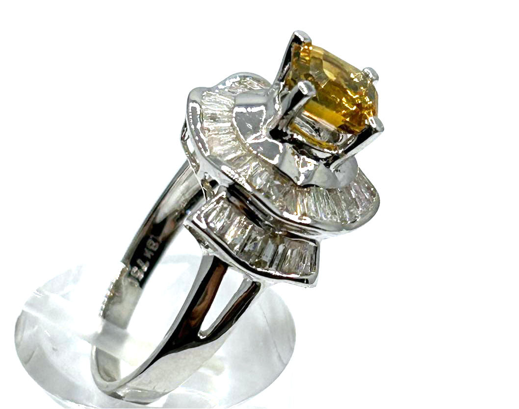 2.05 Carat Sapphire Diamond Ring in 18k White Gold