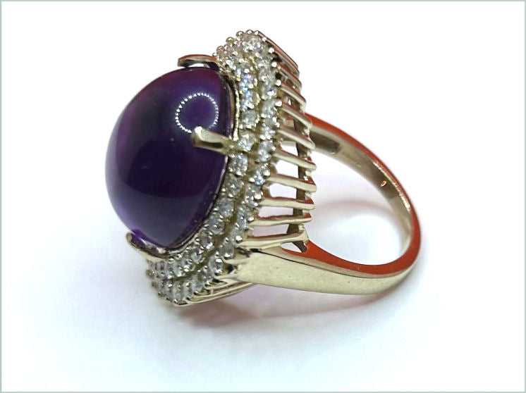 16.93ctw Diamond and Amethyst Set in 18K Yellow Gold Ring