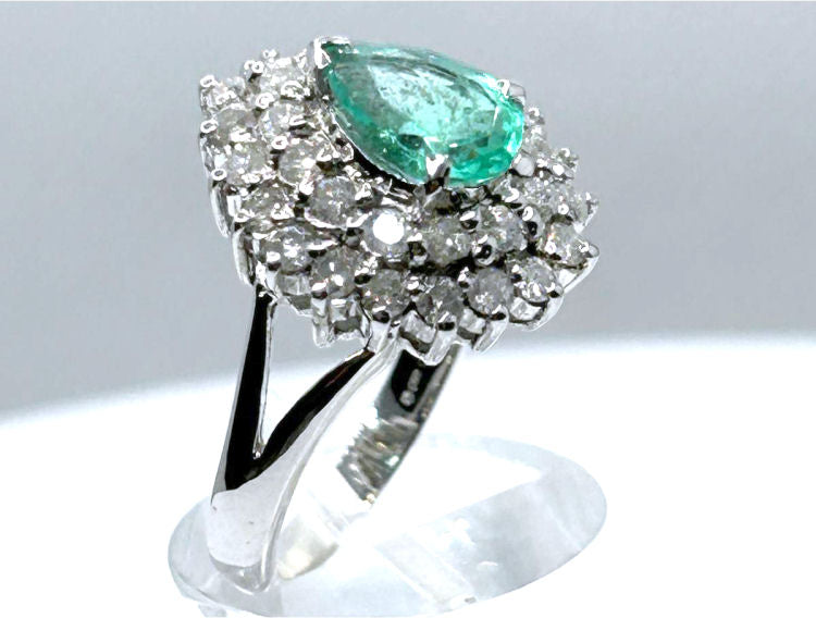 Striking 1.99ct Diamond & Emerald 18K White Gold Ring