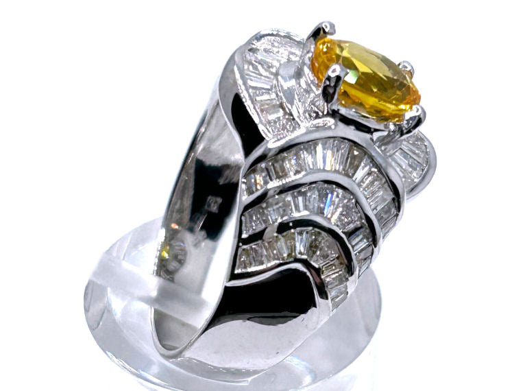 2.31ct Sapphire & Diamond Ring in 18K White Gold