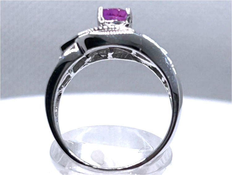 2.25ct Sapphire & Diamond Ring in 18K White Gold
