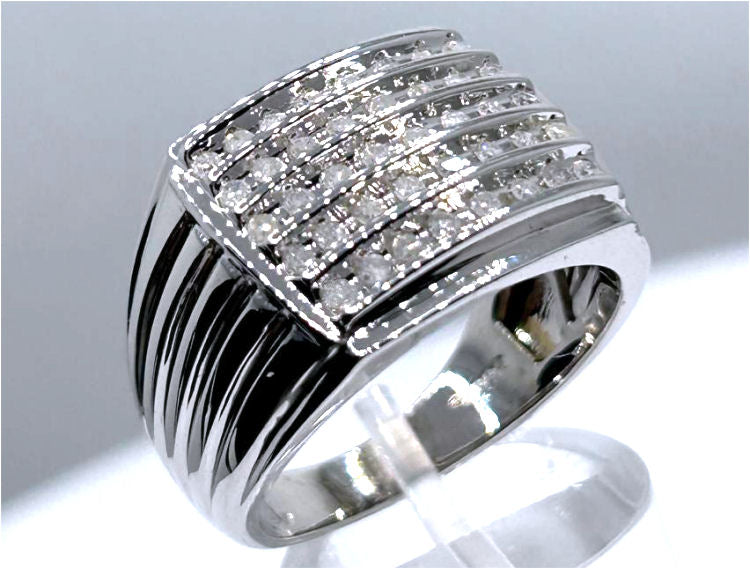 0.52ct Gent's Diamond Ring in 10K White Gold