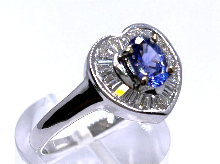 0.95ct Tanzanite & Diamond Diamond Ring in 18k White Gold