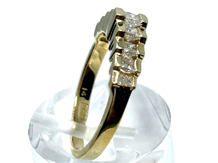 0.50ct Diamond Ring in 14K Yellow Gold