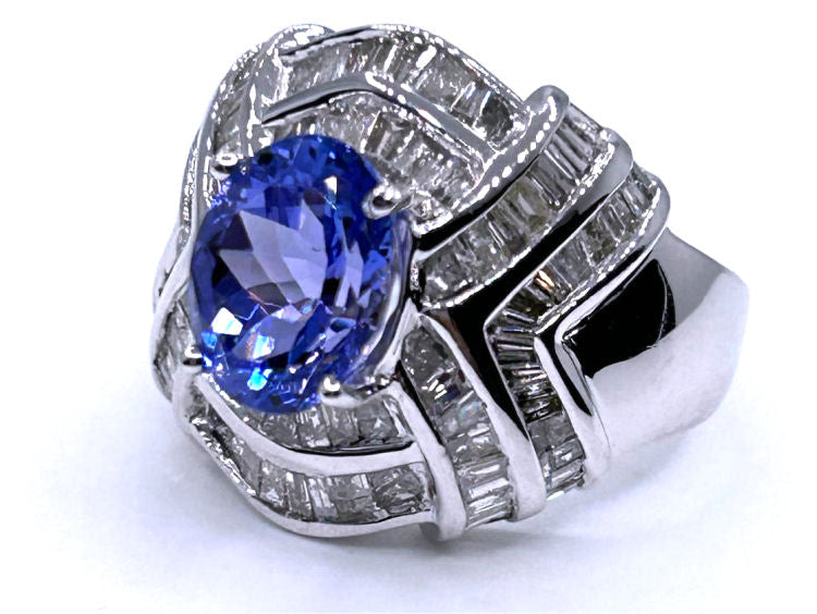4.41ct Tanzanite & Diamond Ring in 14K White Gold - Round Shape