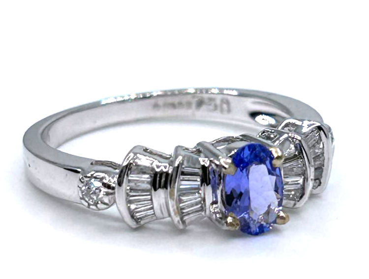 0.84ct Tanzanite & Diamond Ring in 18K White Gold