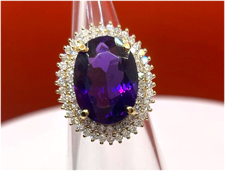 13.36ctw Diamond and Amethyst Set in 18K Yellow Gold Ring