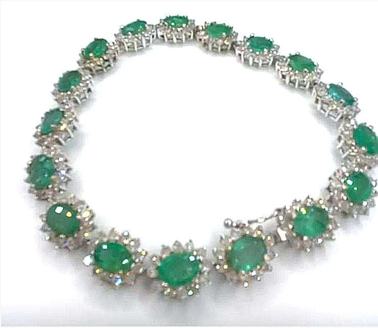 20.09ct Emerald & Diamond Bracelet in 14K White Gold