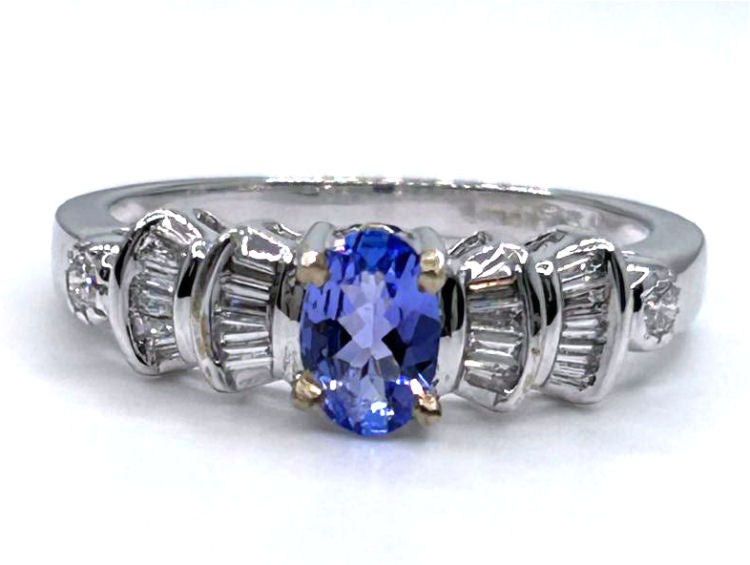 0.84ct Tanzanite & Diamond Ring in 18K White Gold
