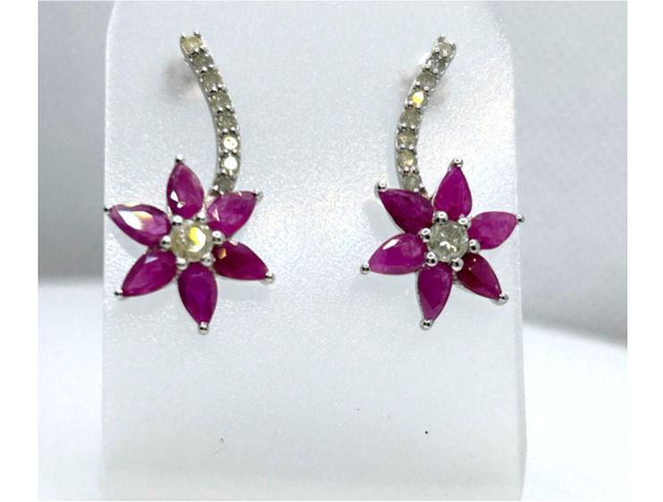 3.64 ct Diamond and Ruby Earrings in 18kt White Gold