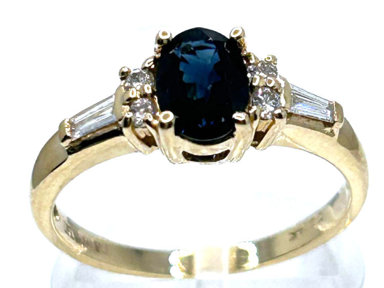 0.95ctw Diamond and Sapphire In 14K Yellow Gold Ring