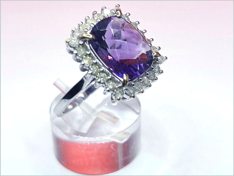 5.10ct Amethyst & Diamond Ring in 14K White Gold