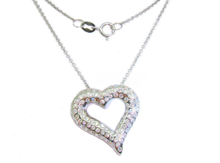 0.39ct Heart-Shaped Diamond Necklace in 18K White Gold