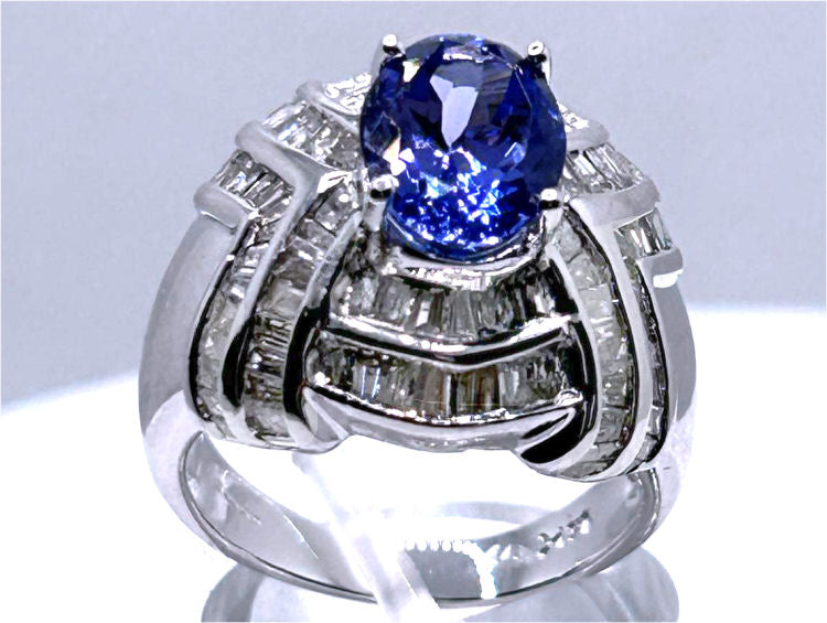 4.41ct Tanzanite & Diamond Ring in 14K White Gold - Round Shape