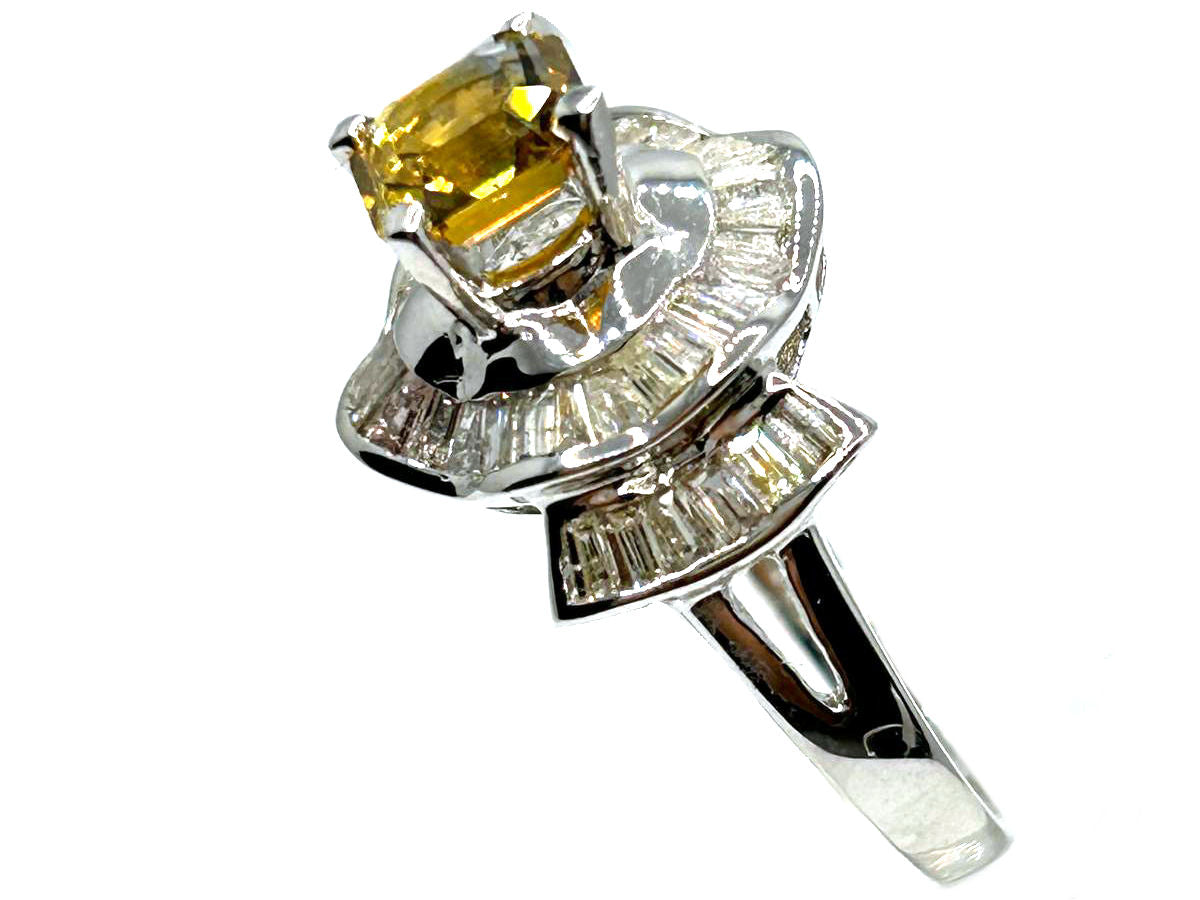 2.05 Carat Sapphire Diamond Ring in 18k White Gold