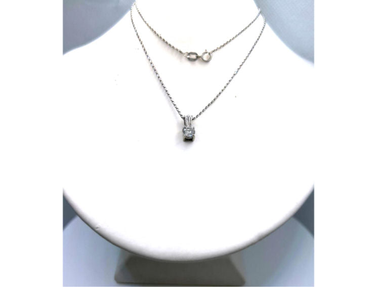 0.25ct Diamond Necklace in 14K & 18K White Gold