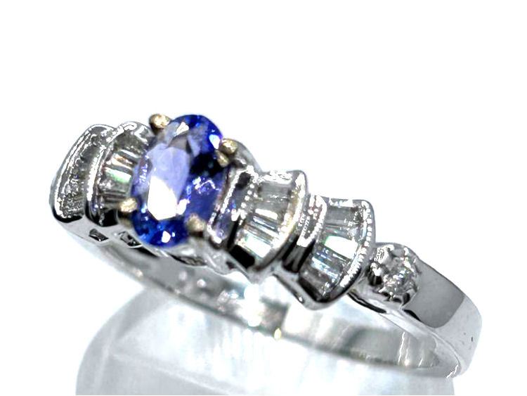 0.84ct Tanzanite & Diamond Ring in 18K White Gold