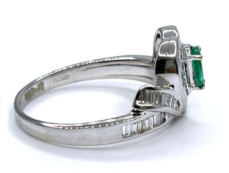 0.74ct Colombian Emerald & Diamond Diamond Ring in 18k White Gold