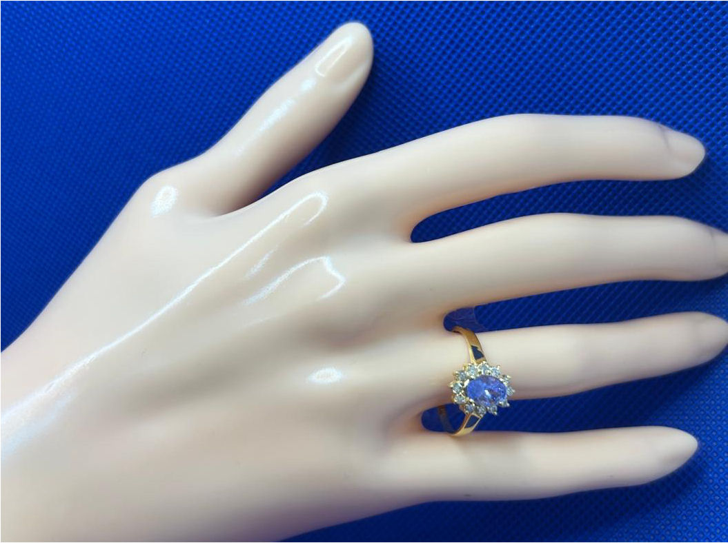 1.14ct Tanzanite & Diamond Ring in 14K Yellow Gold