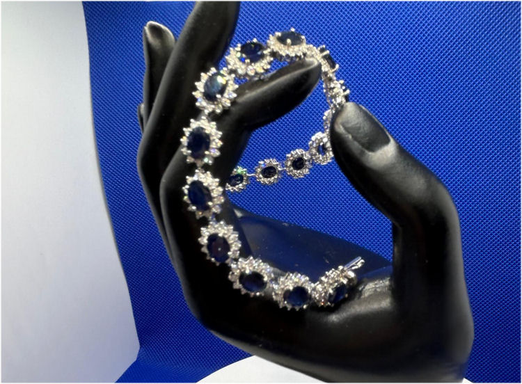 19.15ct Sapphire & Diamond Bracelet in 14K White Gold