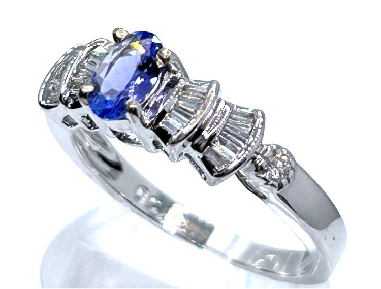 0.84ct Tanzanite & Diamond Ring in 18K White Gold