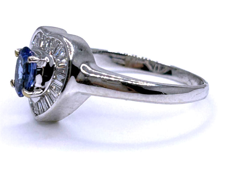 0.95ct Tanzanite & Diamond Diamond Ring in 18k White Gold