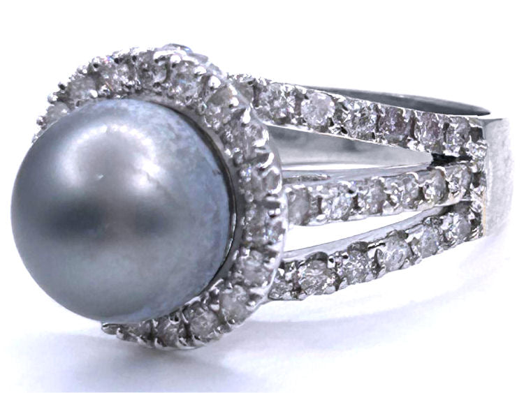 0.90ctw Diamond and Tahitian Pearl Set in 18K White Gold Ring