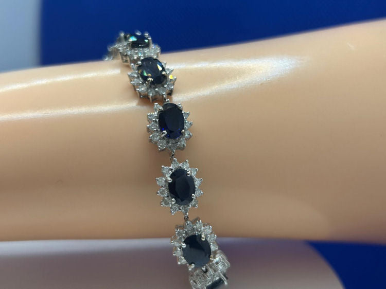 19.15ct Sapphire & Diamond Bracelet in 14K White Gold