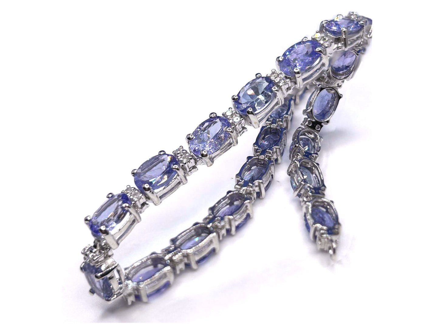 19.30ct Tanzanite & Diamond Bracelet in 14K White Gold