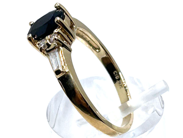 0.95ctw Diamond and Sapphire In 14K Yellow Gold Ring
