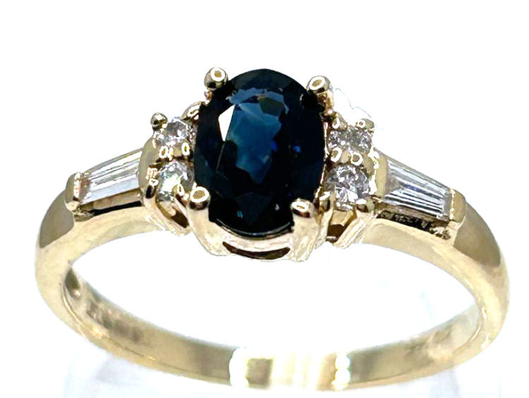 0.95ctw Diamond and Sapphire In 14K Yellow Gold Ring