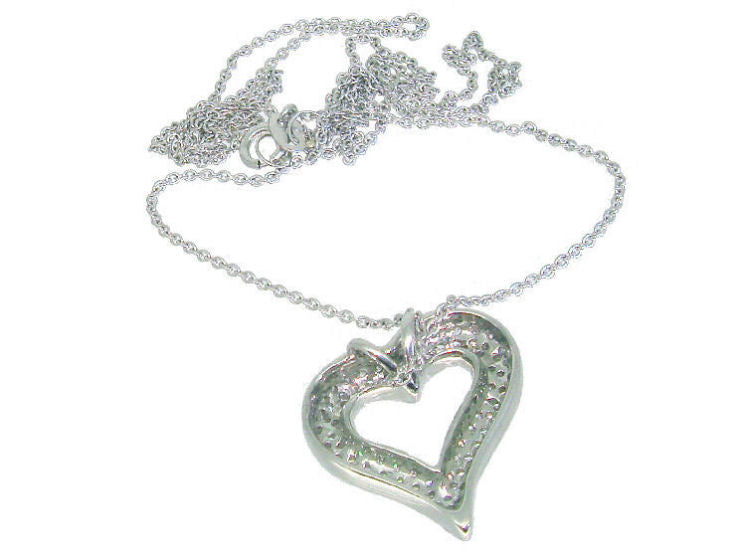 0.39ct Heart-Shaped Diamond Necklace in 18K White Gold