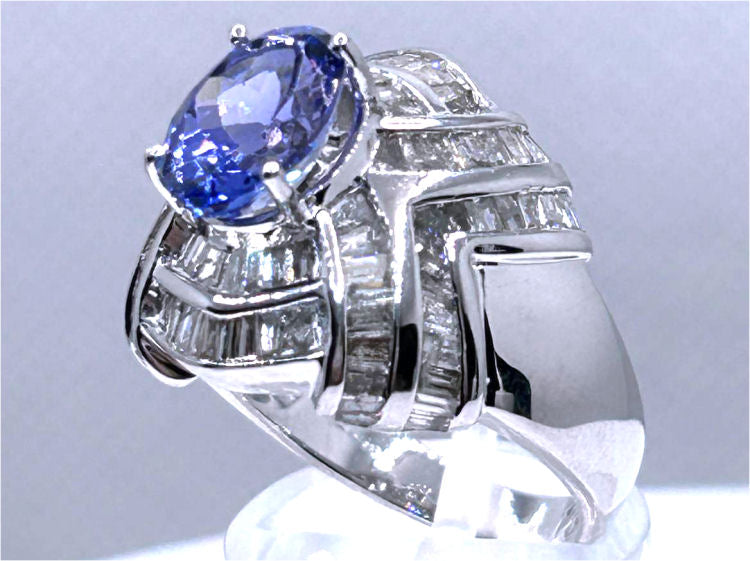 4.41ct Tanzanite & Diamond Ring in 14K White Gold - Round Shape