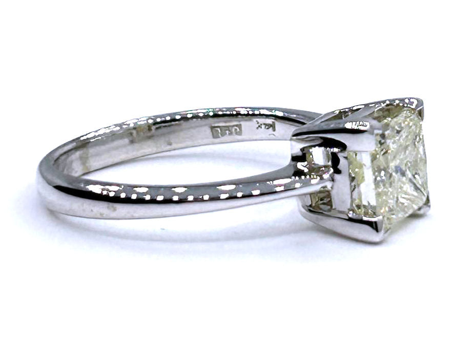 2.08ct Solitaire Diamond Ring In 14K White Gold