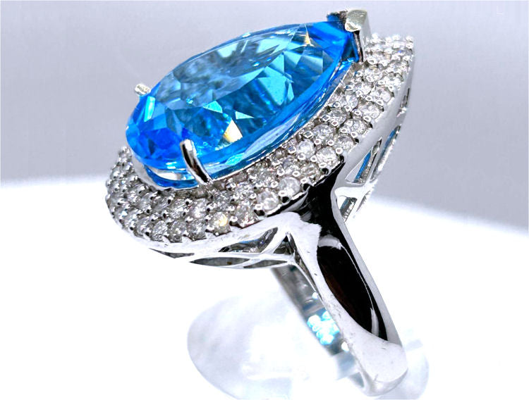 15.10ct Swiss Blue Topaz & Diamond Ring in 14K White Gold